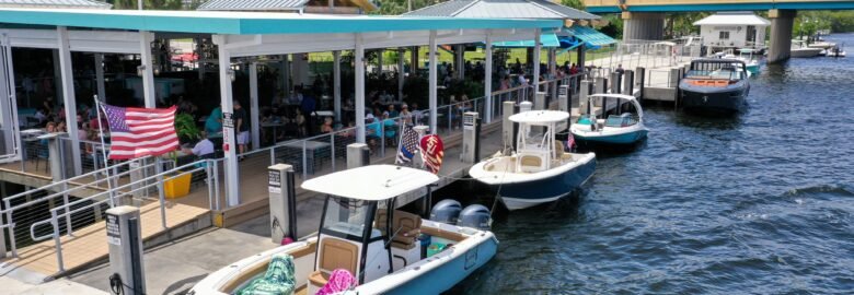 The Cove Waterfront Restaurant and Tiki Bar